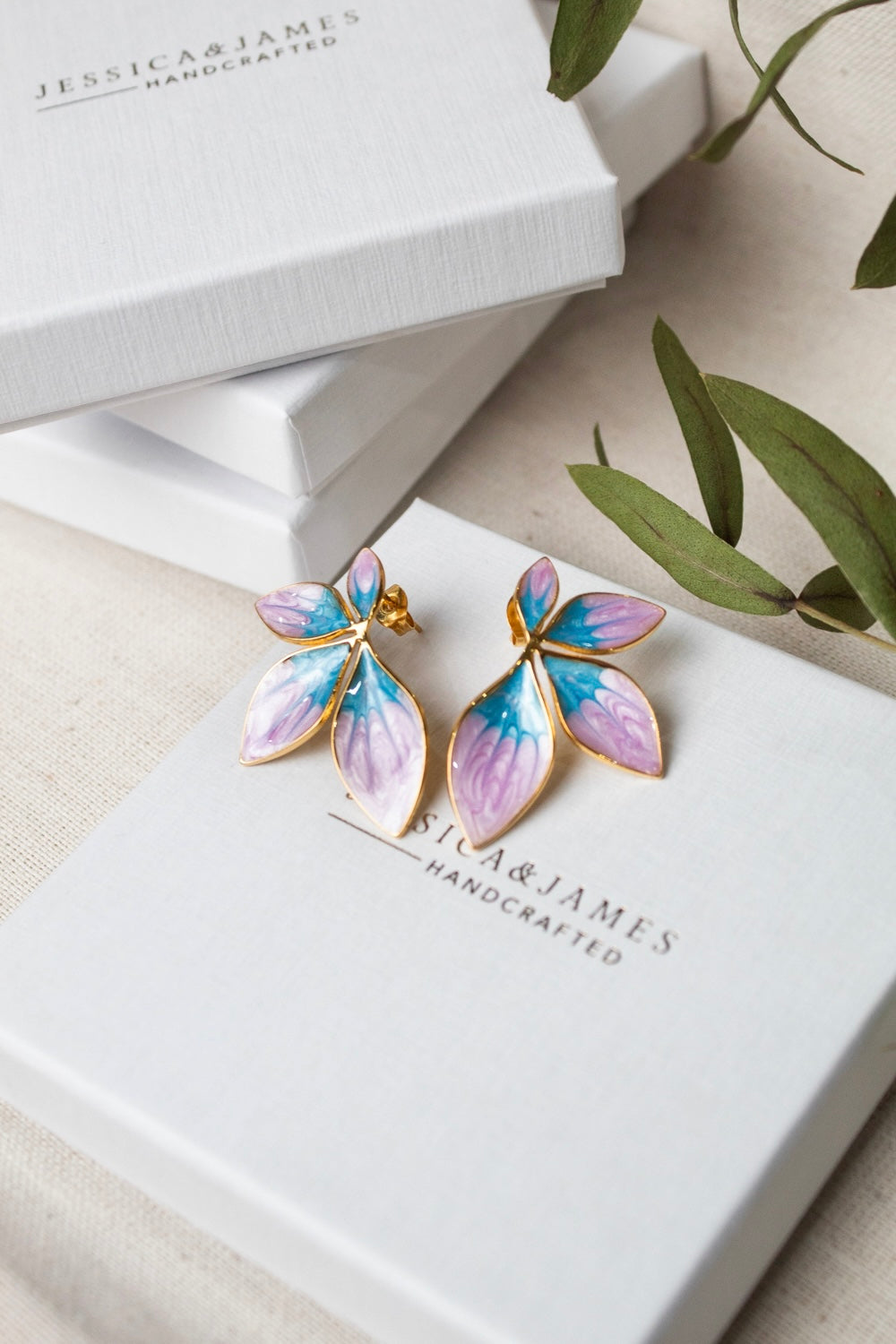 Gabby flower earrings in Purple/Blue