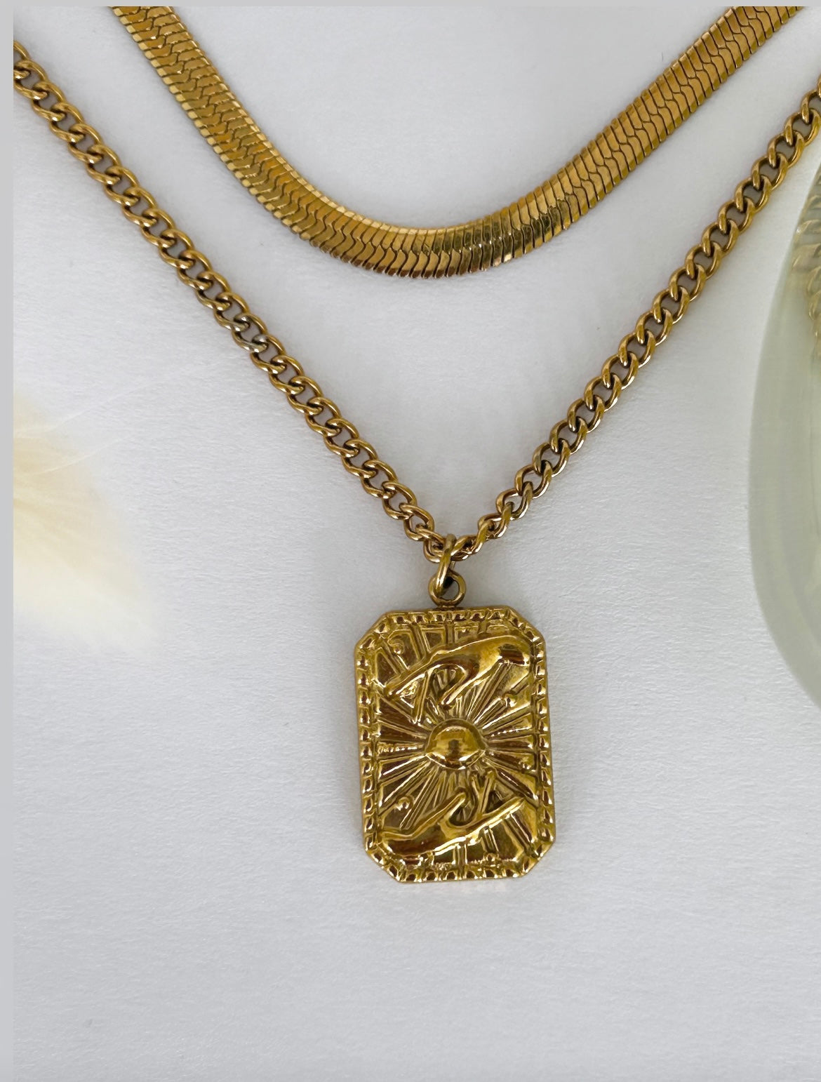 Sun worshipper double layer necklace in gold