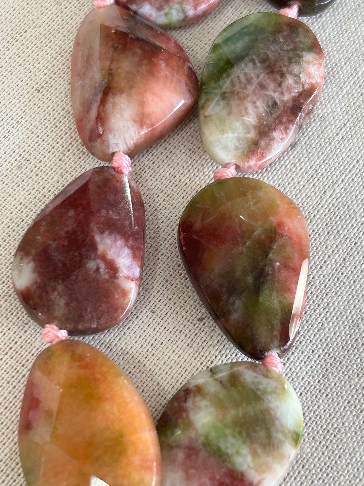 XL calming crystal pet collar charm - Agate | stress relieving, for nervous dogs