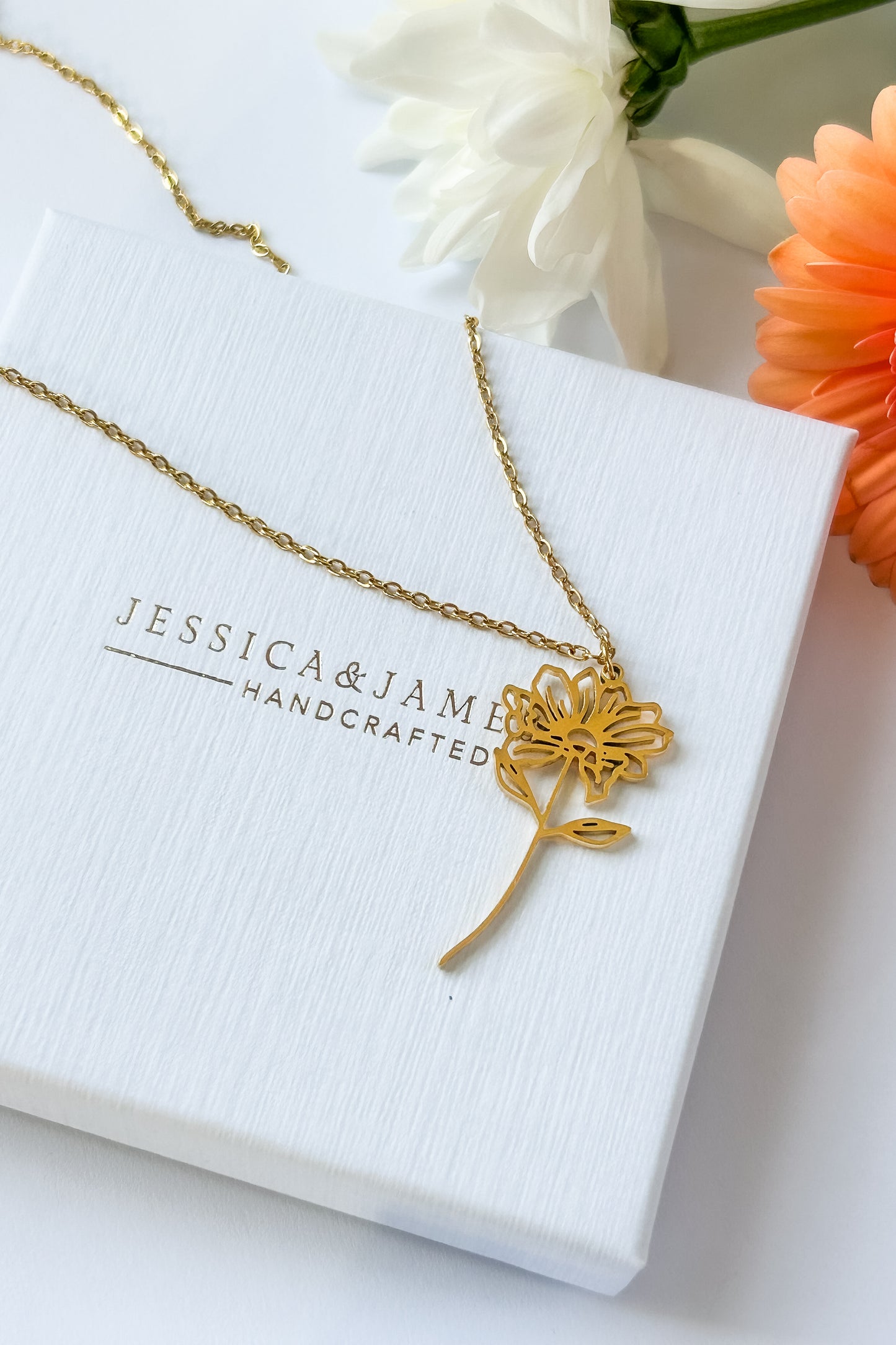 Dahlia flower necklace