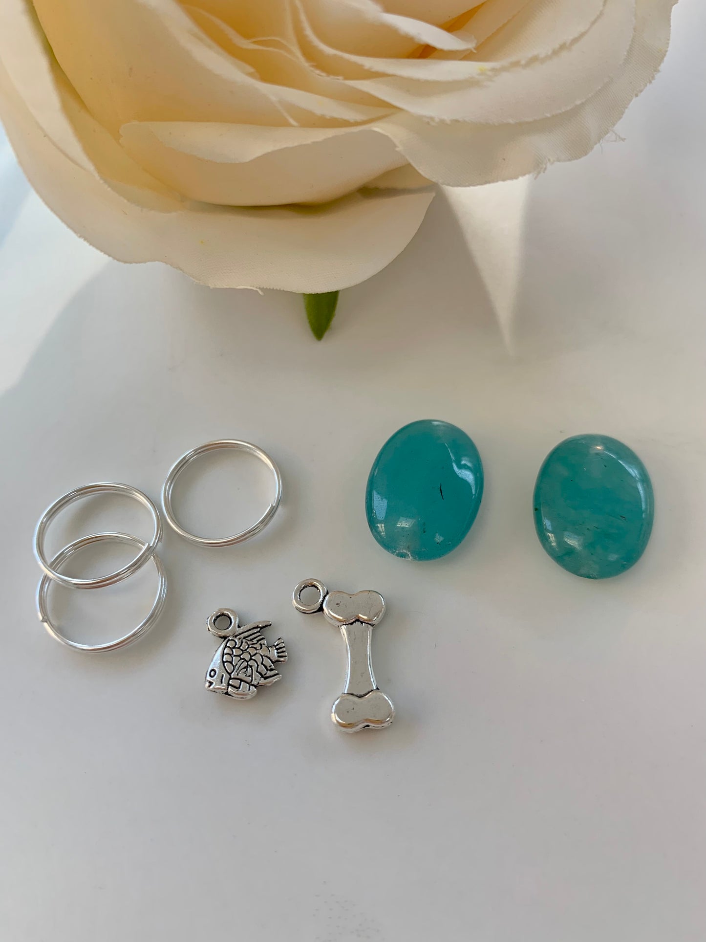 Blue quartz collar charm - happiness stone