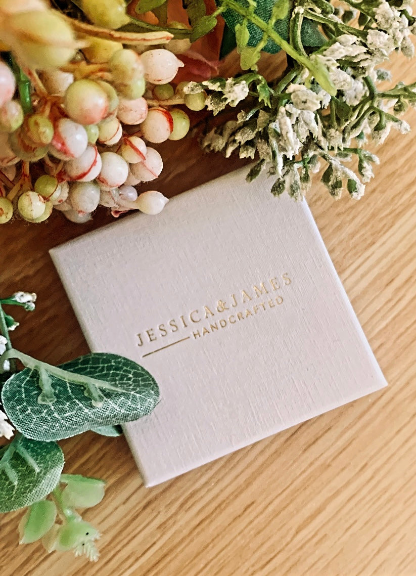 Ava - Embellished necklace