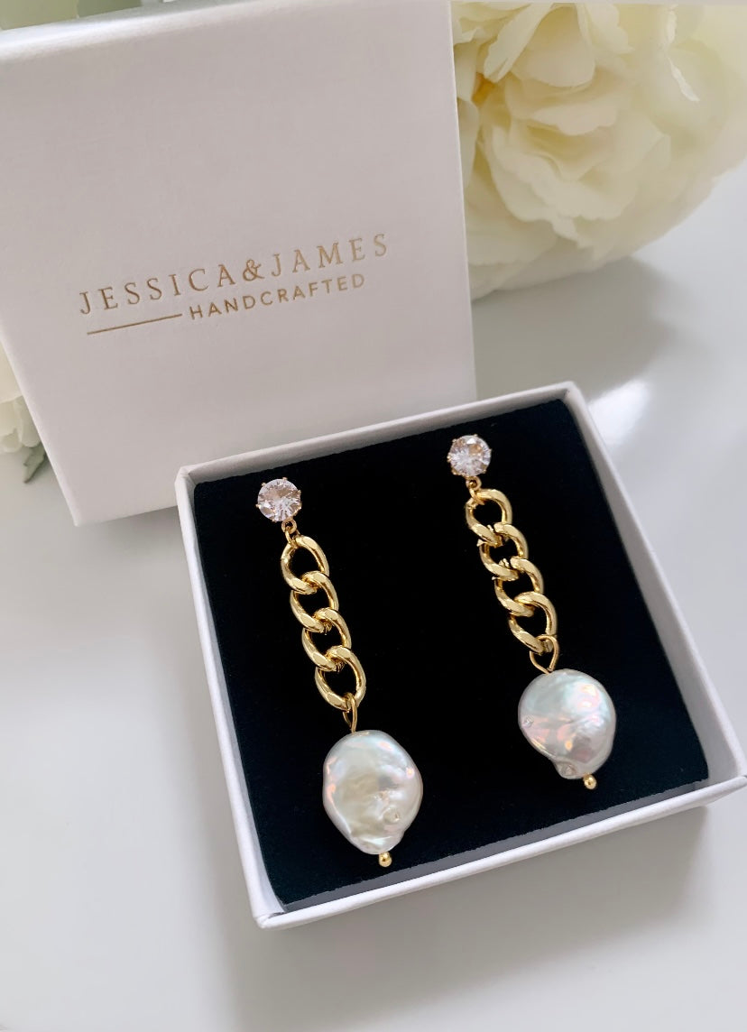 Keisha pearl chunk earrings