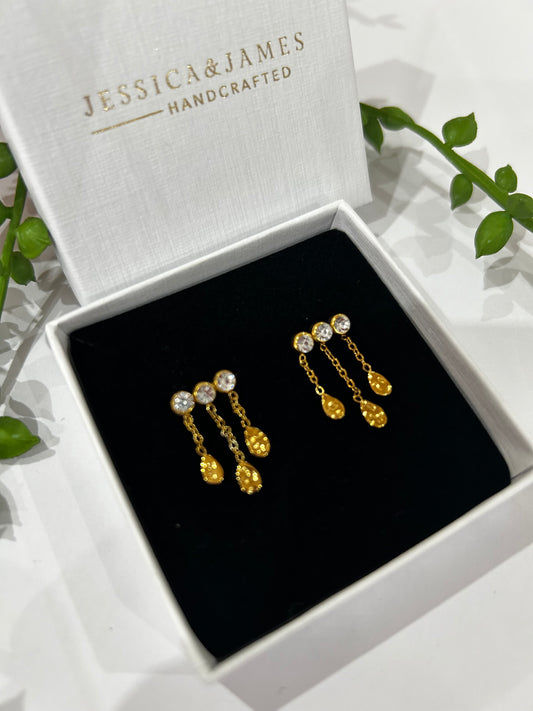 Rain cloud gold earrings