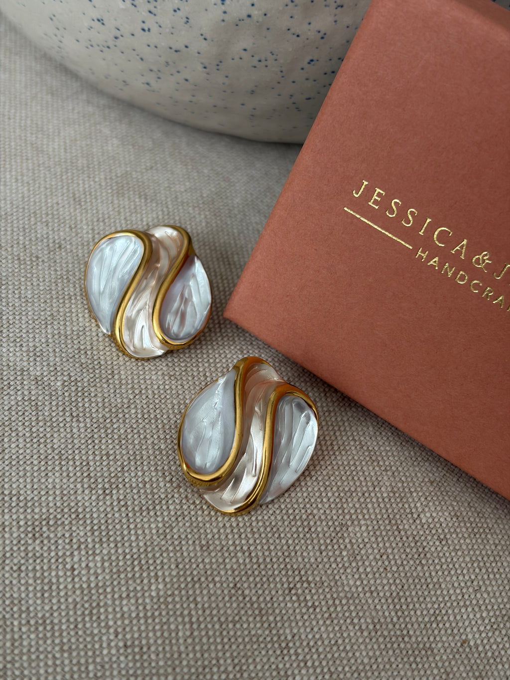 Champagne orb stud earrings