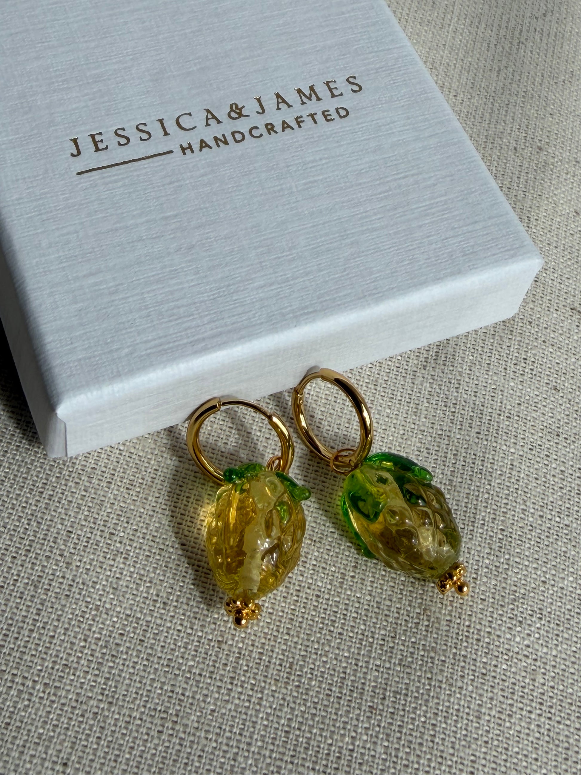 Pineapple hoop earrings 
