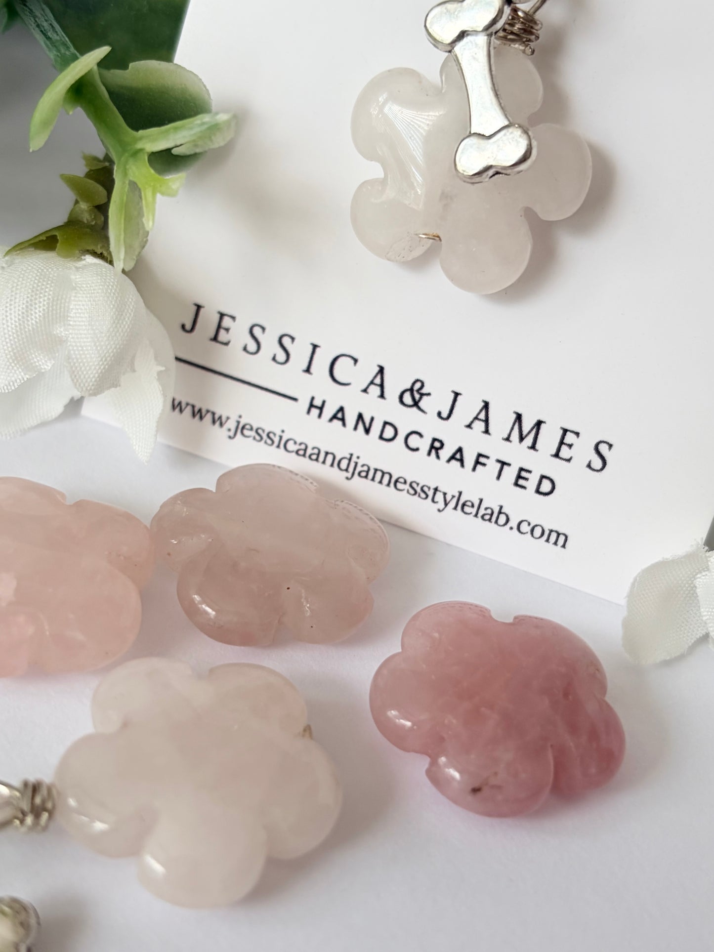 Rose quartz dog charm, calming crystal for rescue nervous dogs, Jessica and James stylelab